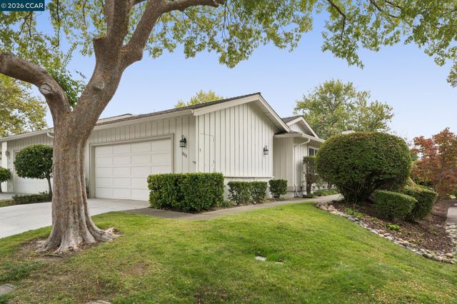 511 Rolling Hills Ln, Danville, CA 94526