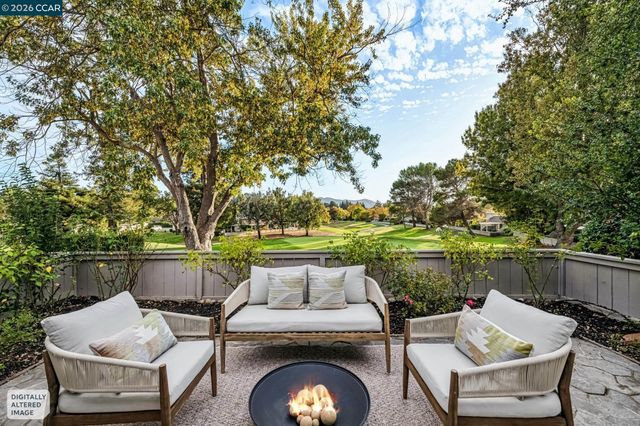 511 Rolling Hills Ln, Danville, CA 94526