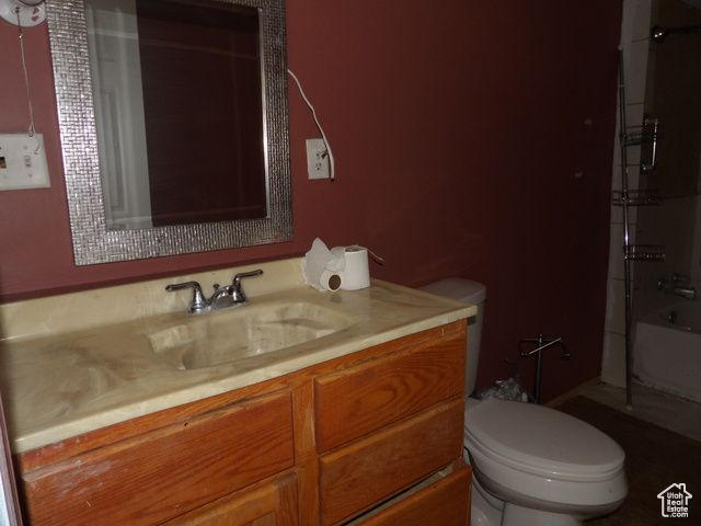 5931 N 550 E, Kenilworth, UT 84529