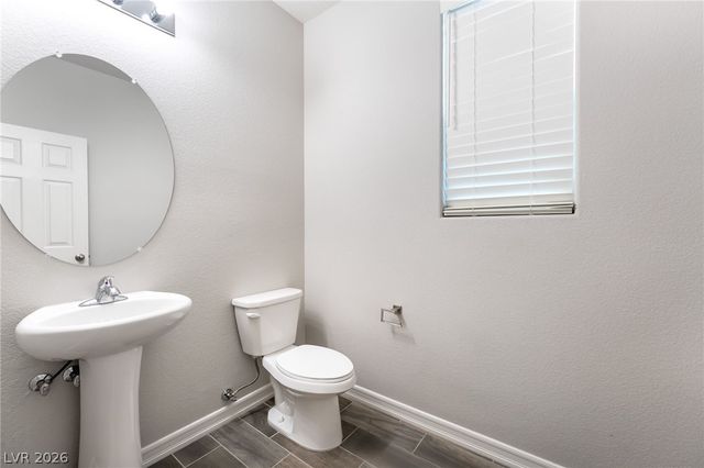 8318 Timberline Grove Avenue, Las Vegas, NV 89113