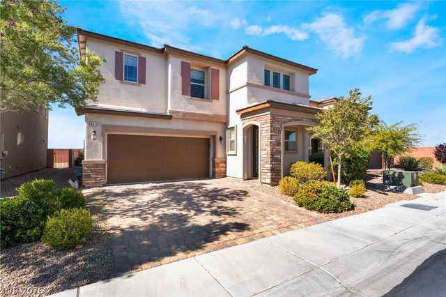 8318 Timberline Grove Avenue, Las Vegas, NV 89113