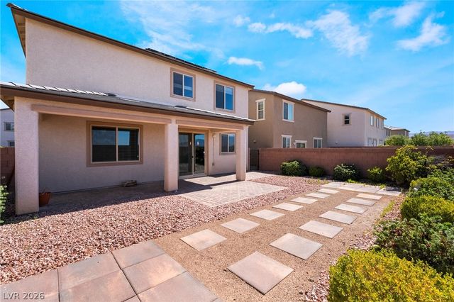 8318 Timberline Grove Avenue, Las Vegas, NV 89113