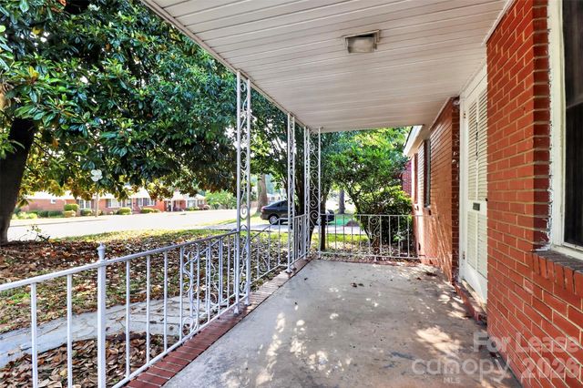 1813 Lasalle Street, Charlotte, NC 28216