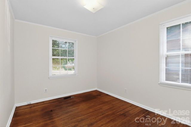 1813 Lasalle Street, Charlotte, NC 28216
