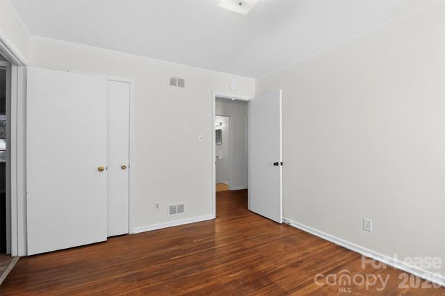 1813 Lasalle Street, Charlotte, NC 28216