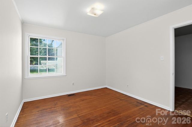 1813 Lasalle Street, Charlotte, NC 28216