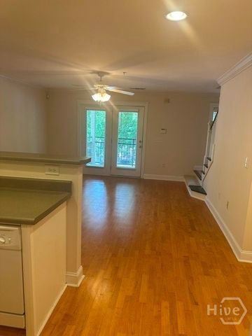 1035 Barnett Shoals Road 924, Athens, GA 30605