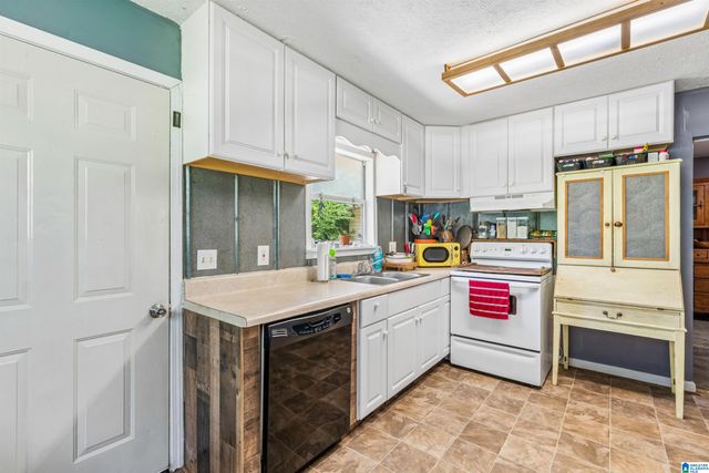 112 DALE LANE, Childersburg, AL 35044