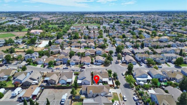 8427 Serio Way, Elk Grove, CA 98758