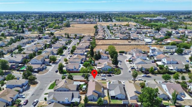 8427 Serio Way, Elk Grove, CA 98758