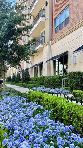 160 Birdsall Street 2214, Houston, TX 77007