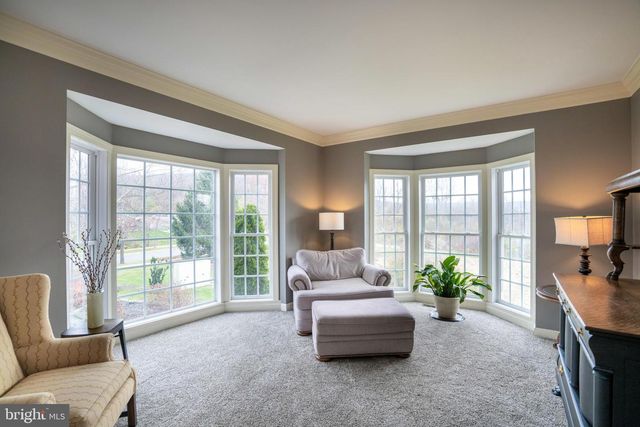 125 HOLLY RIDGE DR, State College, PA 16801