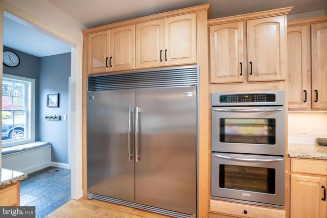 125 HOLLY RIDGE DR, State College, PA 16801