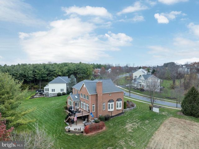 125 HOLLY RIDGE DR, State College, PA 16801