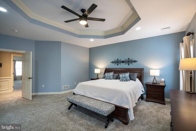 125 HOLLY RIDGE DR, State College, PA 16801