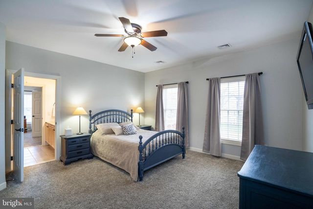 125 HOLLY RIDGE DR, State College, PA 16801