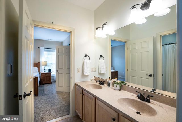 125 HOLLY RIDGE DR, State College, PA 16801