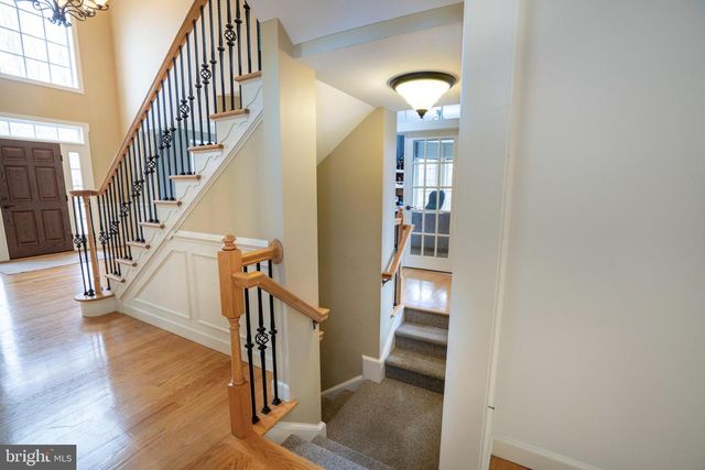 125 HOLLY RIDGE DR, State College, PA 16801