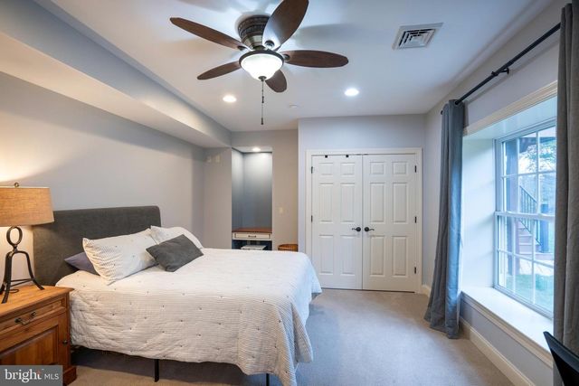 125 HOLLY RIDGE DR, State College, PA 16801