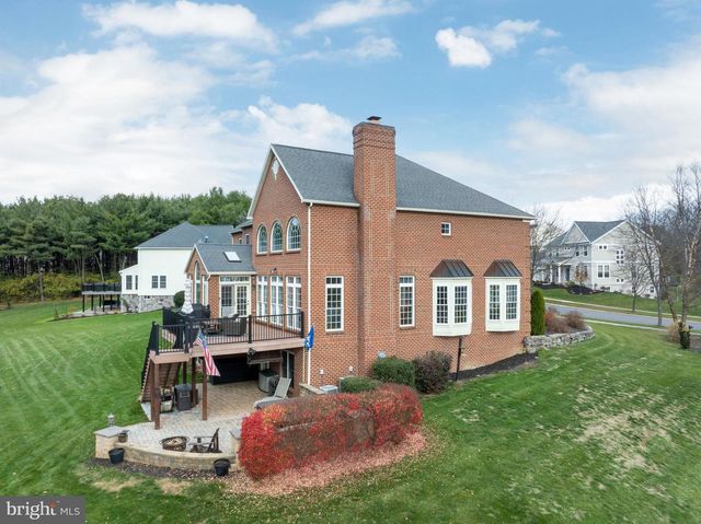 125 HOLLY RIDGE DR, State College, PA 16801