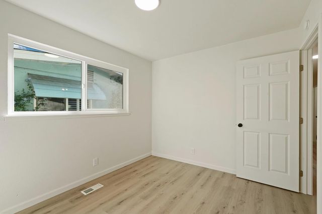 2306 W Swain Rd, Stockton, CA 95207