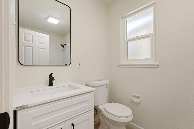 2306 W Swain Rd, Stockton, CA 95207