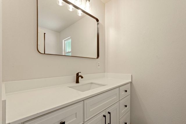 2306 W Swain Rd, Stockton, CA 95207