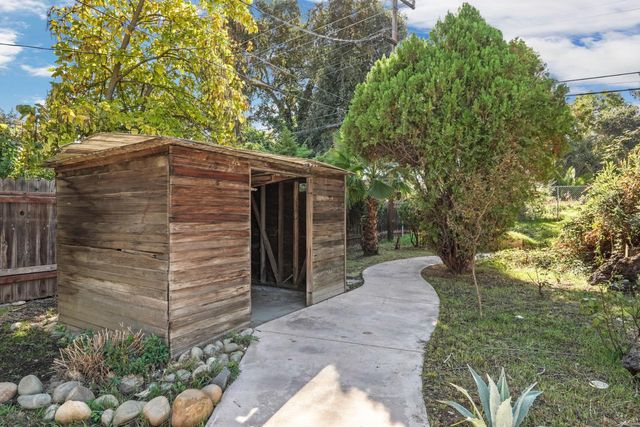 2306 W Swain Rd, Stockton, CA 95207