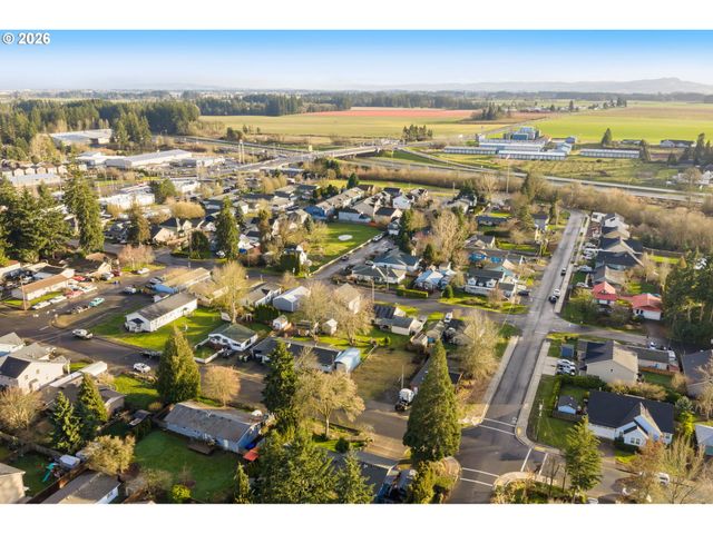 31268 Nw CLAXTAR St, North Plains, OR 97133