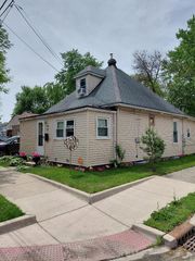 968 Lorraine Avenue, Waukegan, IL 60085