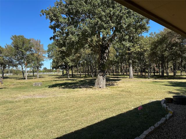 2387 Forehand Road, Trinidad, TX 75163