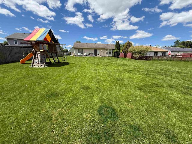 131 Vice Boulevard, Avilla, IN 46710