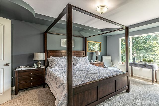 655 Joy Street, Eatonville, WA 98328