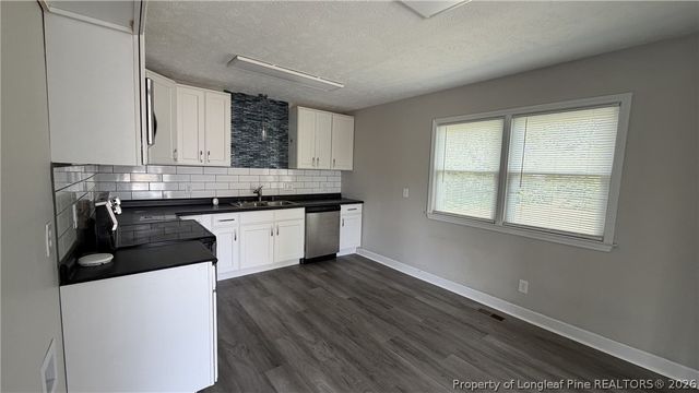 3257 Vardaman Avenue, Hope Mills, NC 28348