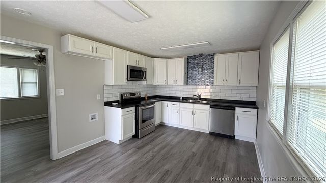 3257 Vardaman Avenue, Hope Mills, NC 28348