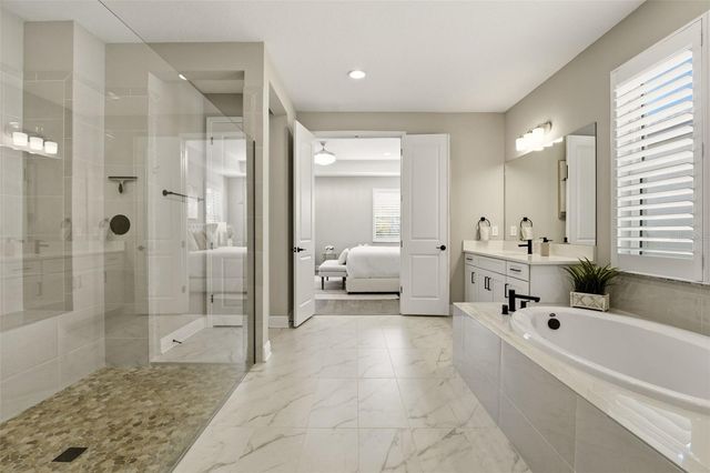 5820 MILLENNIUM SILVER COURT, Sarasota, FL 34238