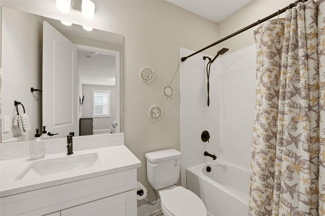 5820 MILLENNIUM SILVER COURT, Sarasota, FL 34238