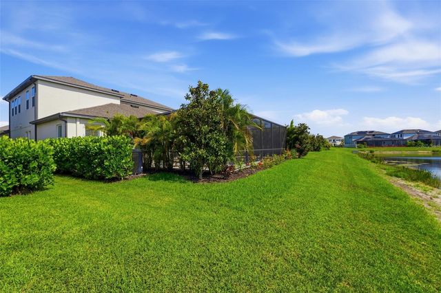 5820 MILLENNIUM SILVER COURT, Sarasota, FL 34238