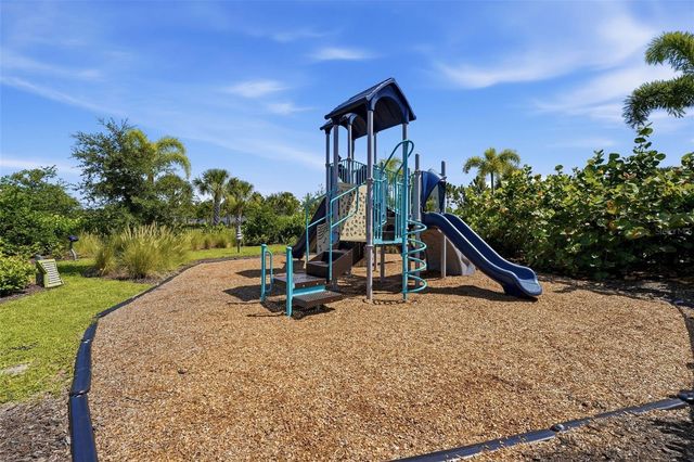 5820 MILLENNIUM SILVER COURT, Sarasota, FL 34238