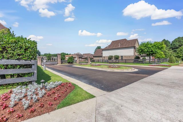 6836 LAGRANGE GROVE DR, Unincorporated, TN 38018
