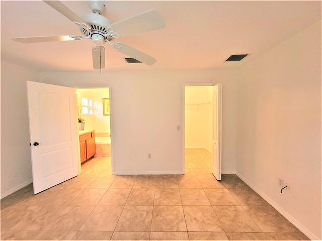 351 Del Monte Road B, Sebastian, FL 32958