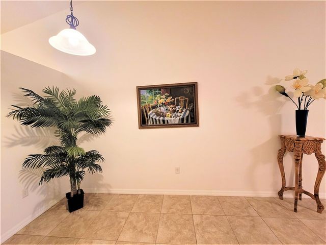 351 Del Monte Road B, Sebastian, FL 32958