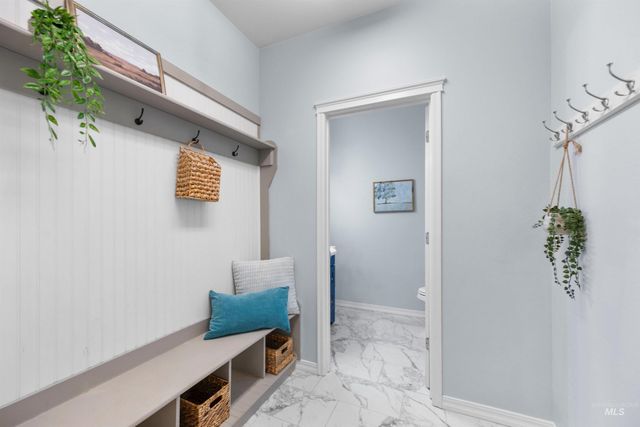 1640 S Lakemoor Way, Eagle, ID 83616