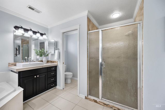 1640 S Lakemoor Way, Eagle, ID 83616