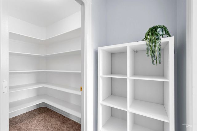 1640 S Lakemoor Way, Eagle, ID 83616