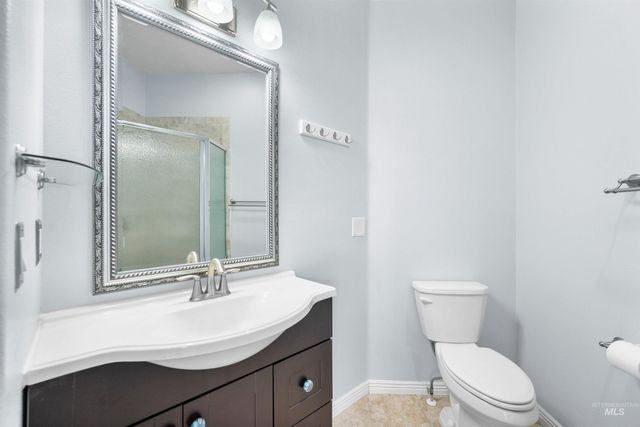 1640 S Lakemoor Way, Eagle, ID 83616