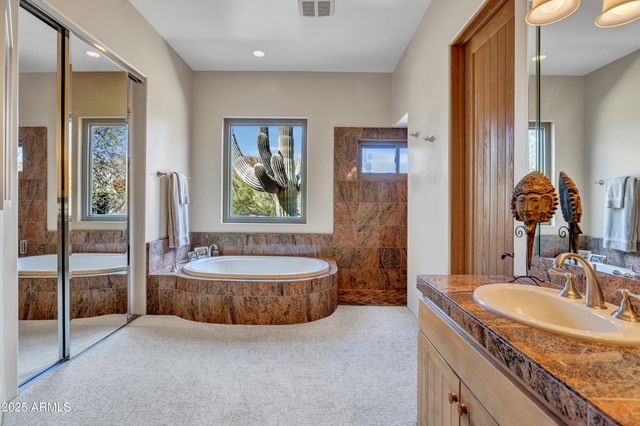 10040 E HAPPY VALLEY Road 249, Scottsdale, AZ 85255