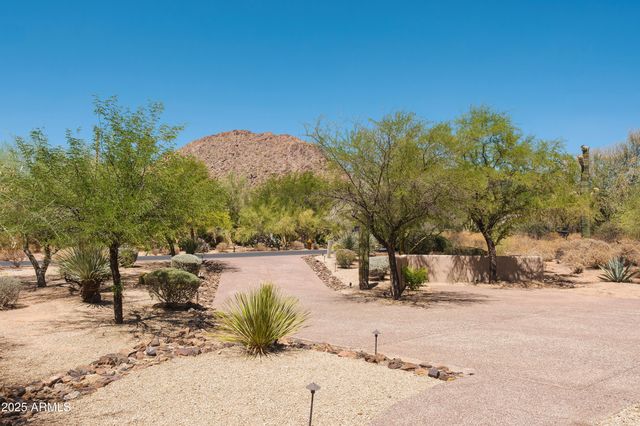 10040 E HAPPY VALLEY Road 249, Scottsdale, AZ 85255