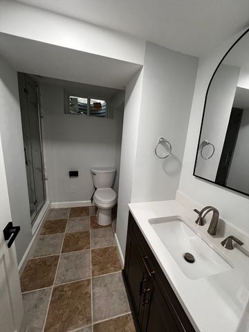 30 Beechmont St 1, Worcester, MA 01609