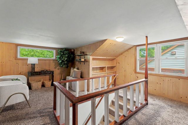 1423 N Garland St, Wichita, KS 67203